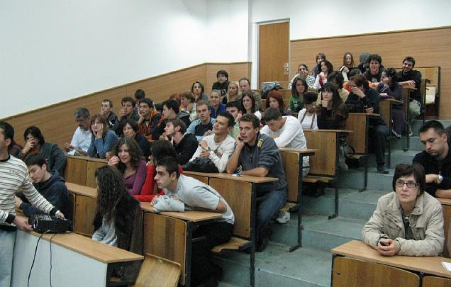 0011Pod Lecture2.jpg - Students in Turkey listen to presentation on Consciousness-Based Education.